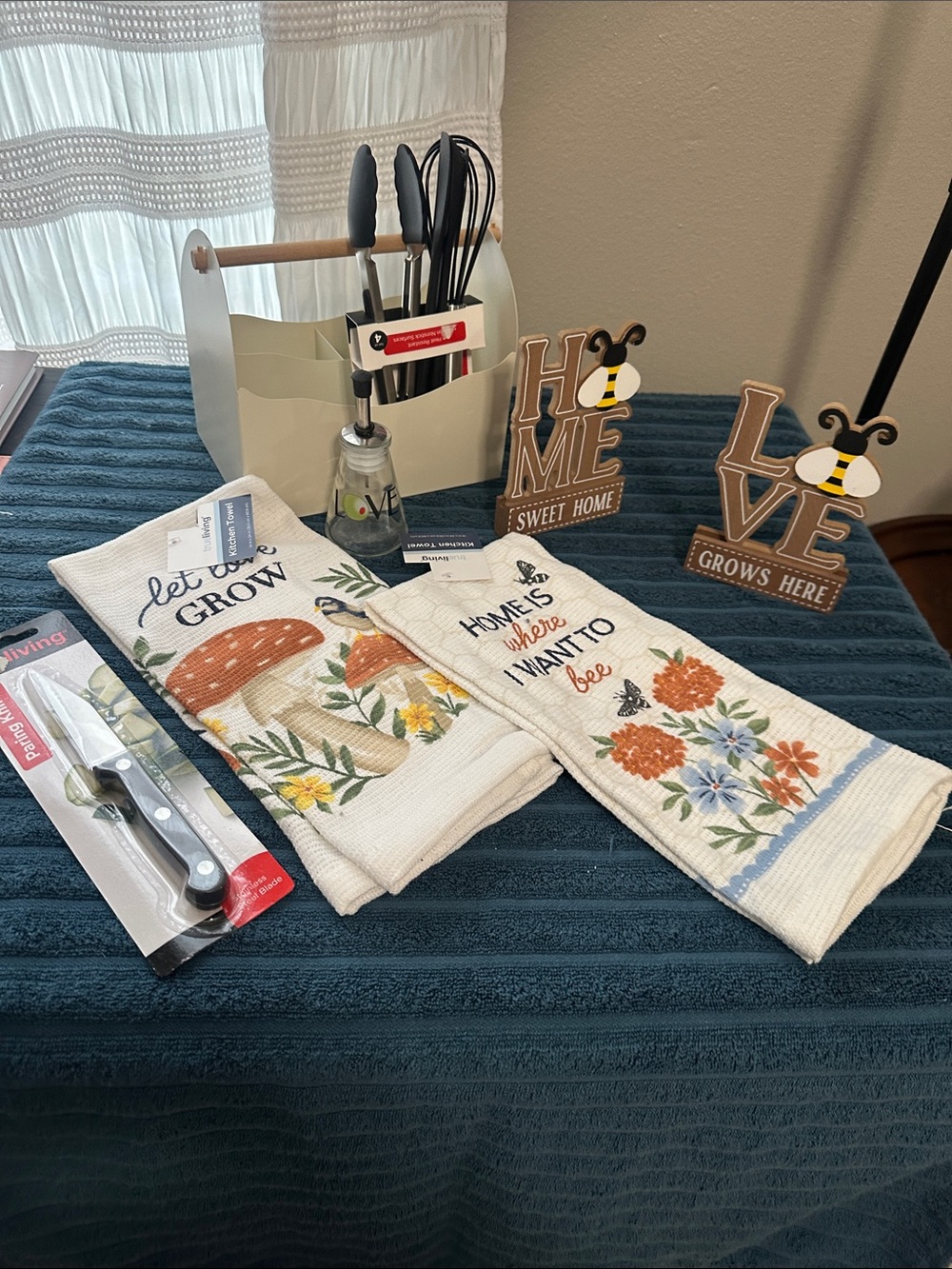 10 item kitchen bundle NWT